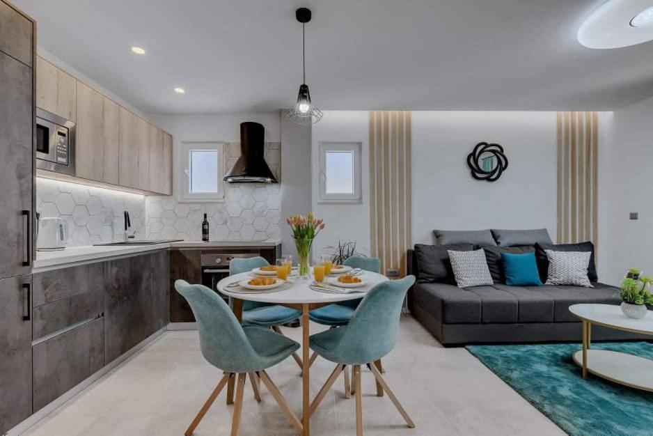 Apartments Rose Baska Voda Exterior photo