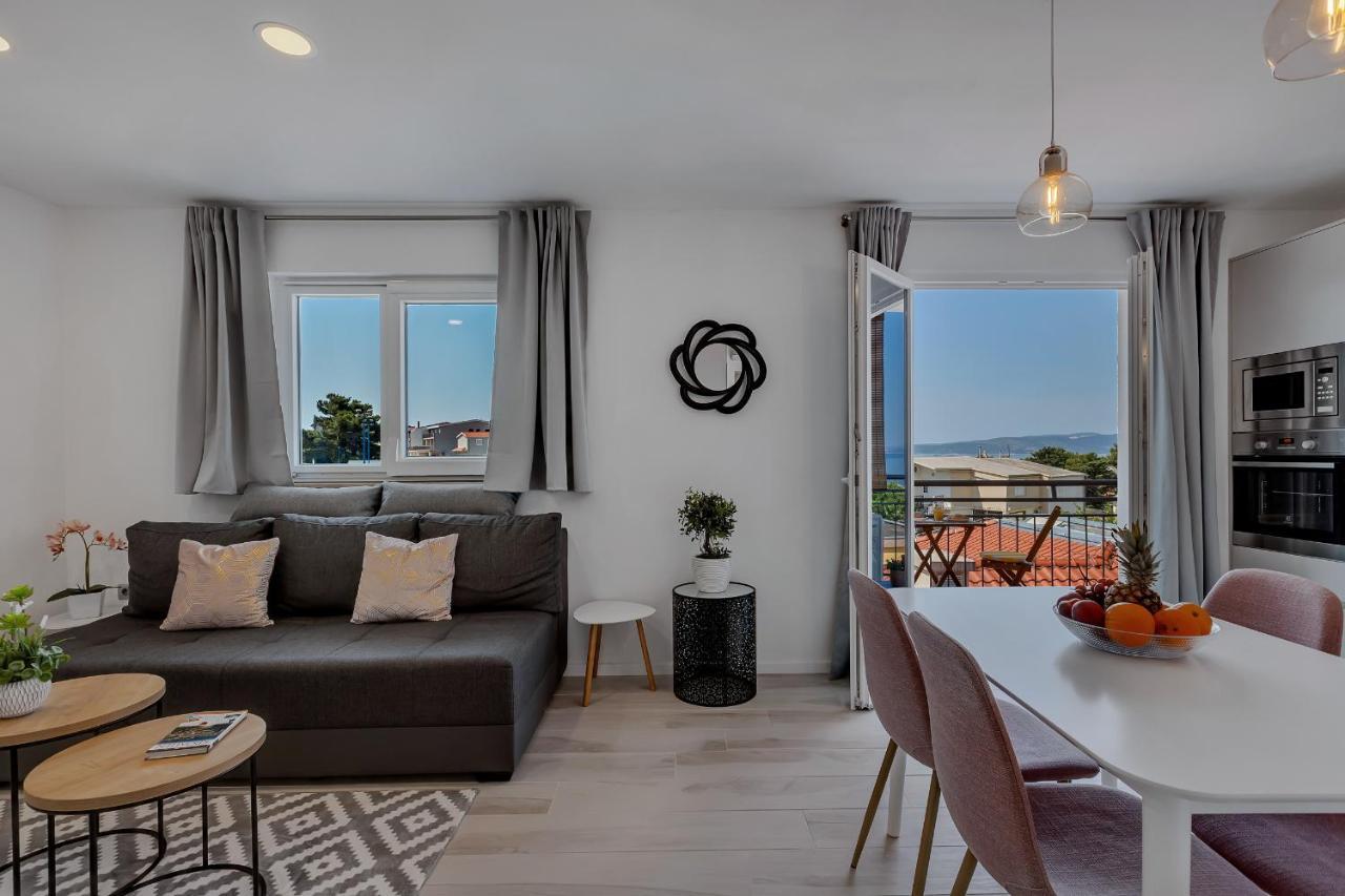 Apartments Rose Baska Voda Exterior photo