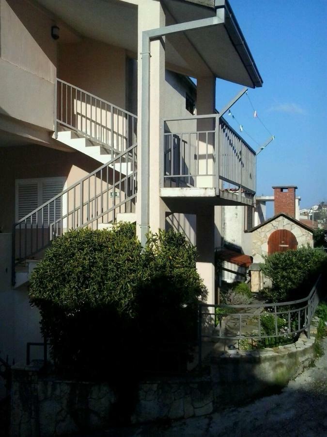 Apartments Rose Baska Voda Exterior photo